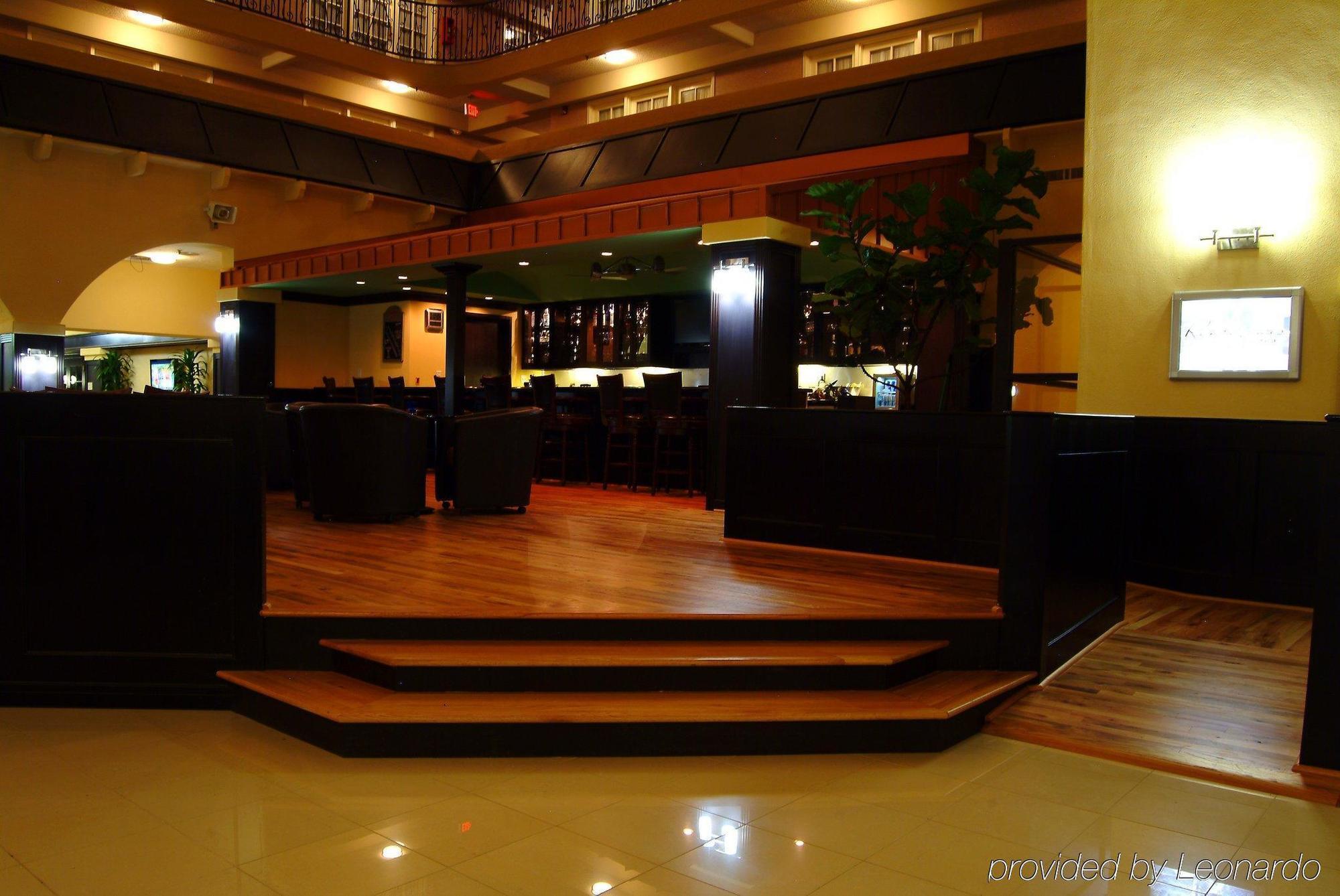 Crowne Plaza Suites Houston - Near Sugar Land Intérieur photo