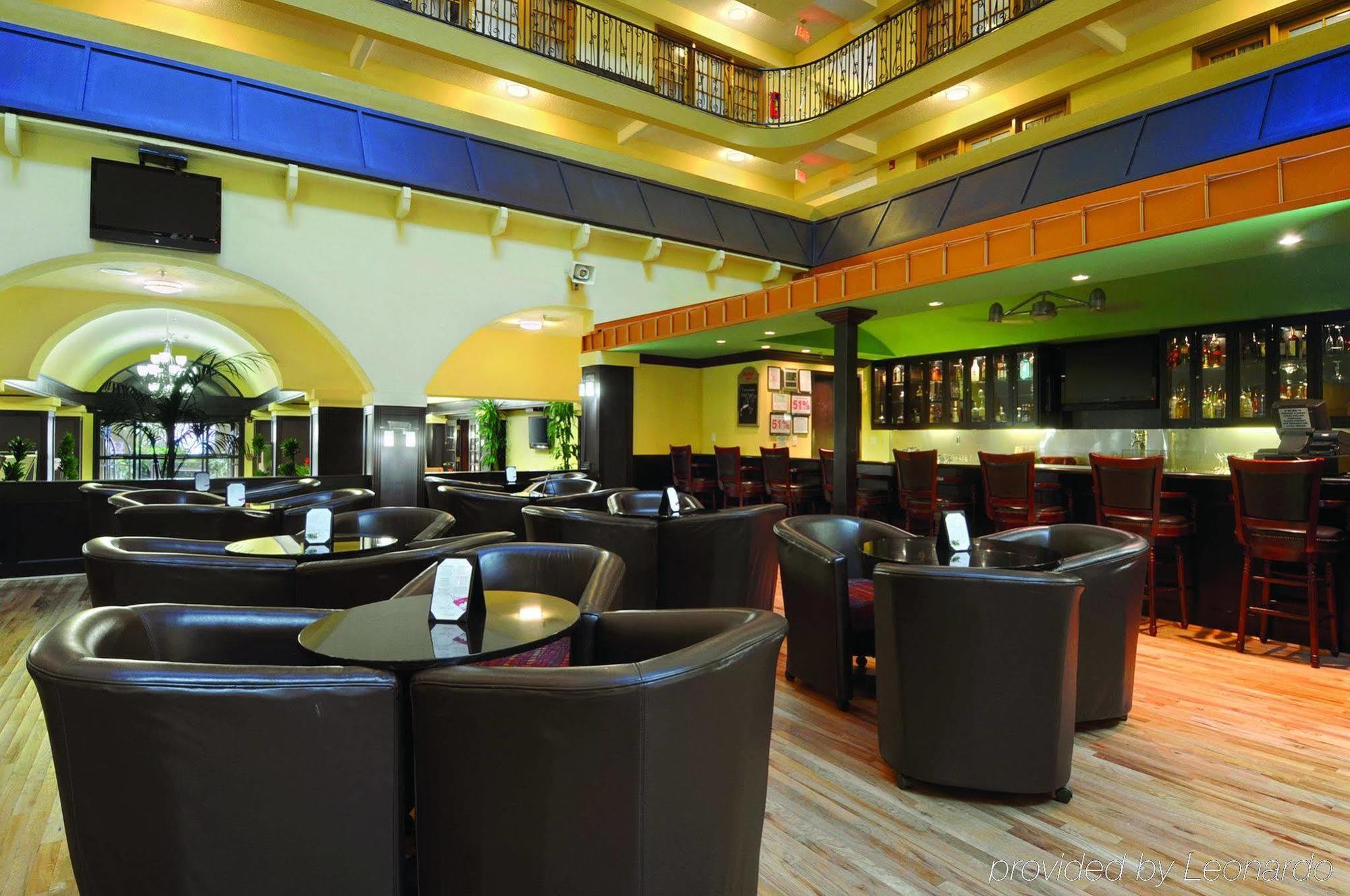 Crowne Plaza Suites Houston - Near Sugar Land Restaurant photo