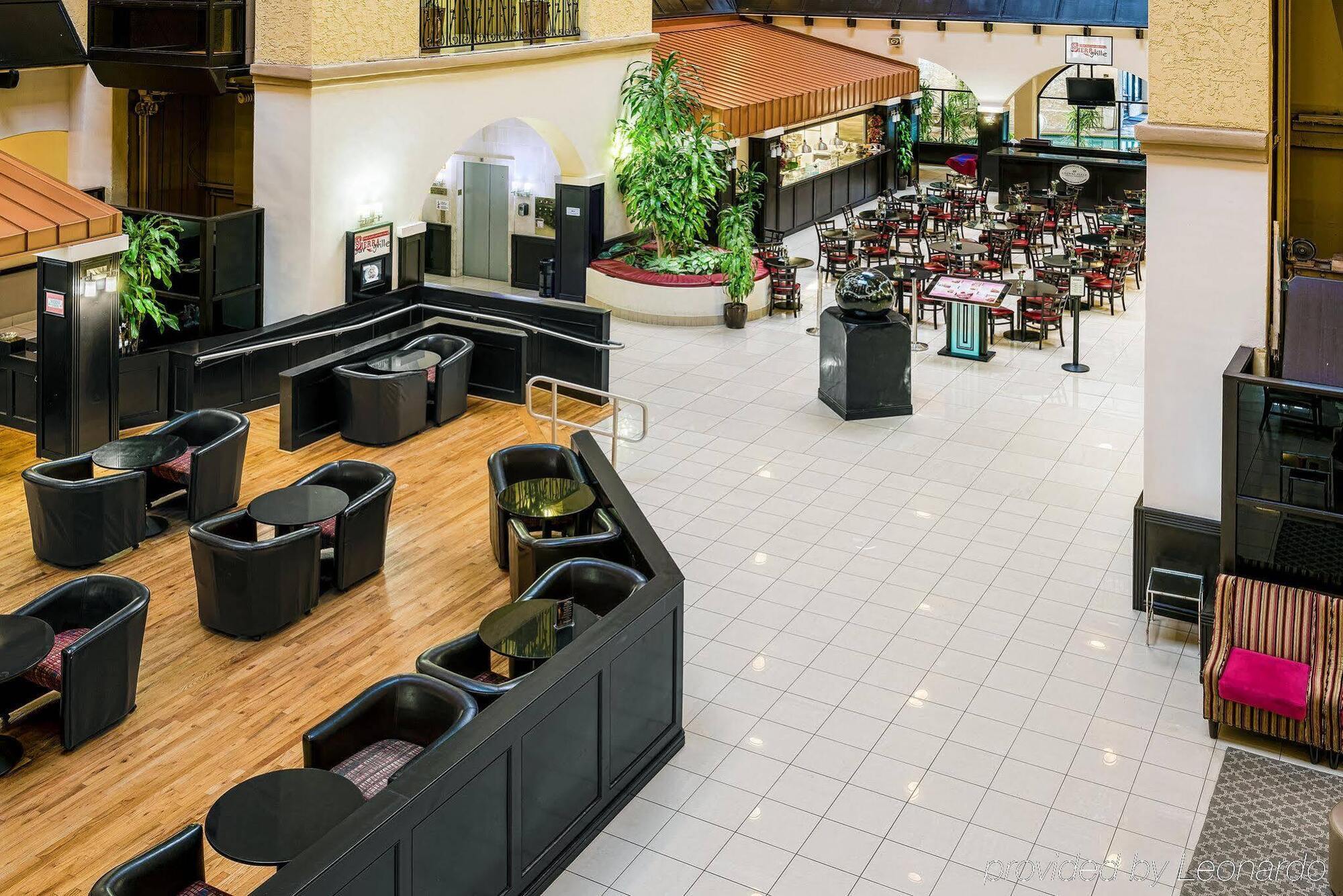 Crowne Plaza Suites Houston - Near Sugar Land Extérieur photo