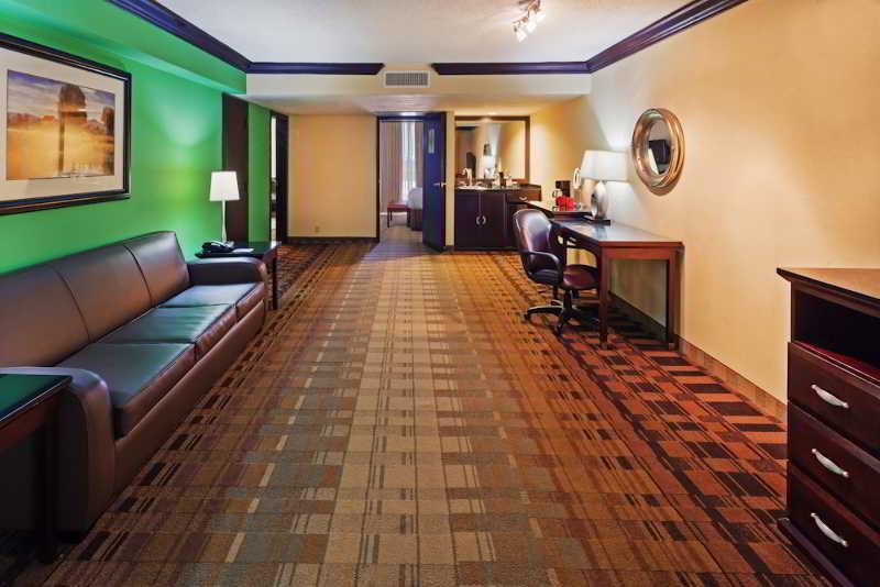 Crowne Plaza Suites Houston - Near Sugar Land Extérieur photo